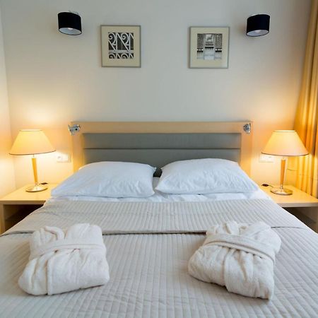 Brass Suites Lodź Bagian luar foto