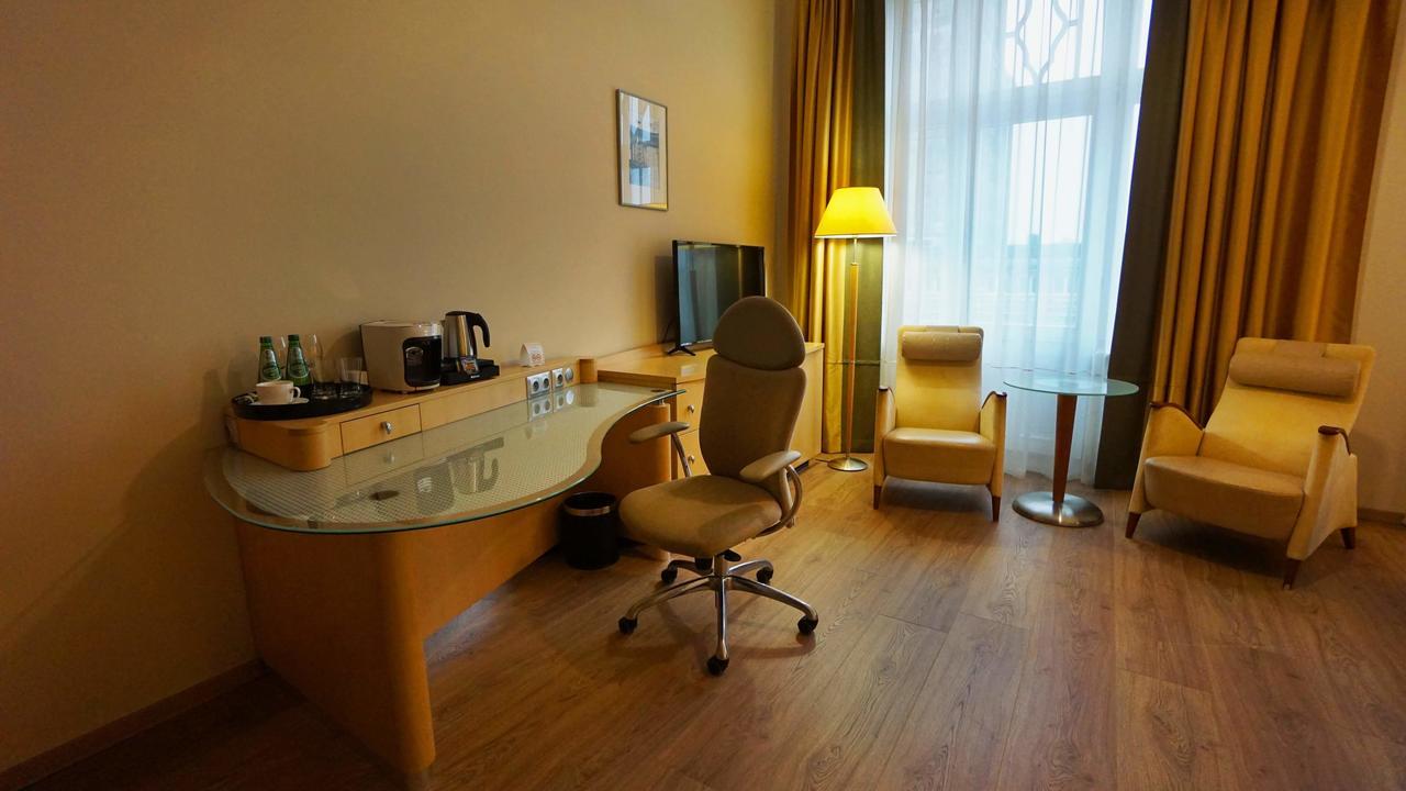 Brass Suites Lodź Bagian luar foto