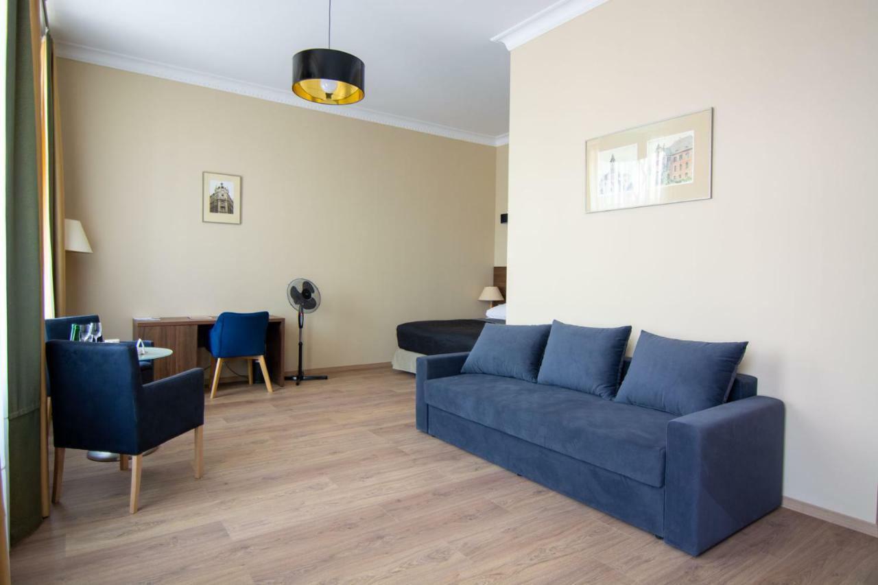 Brass Suites Lodź Bagian luar foto