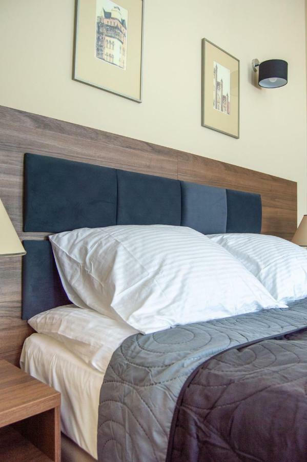 Brass Suites Lodź Bagian luar foto