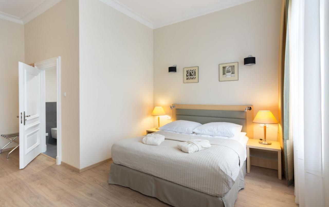 Brass Suites Lodź Bagian luar foto